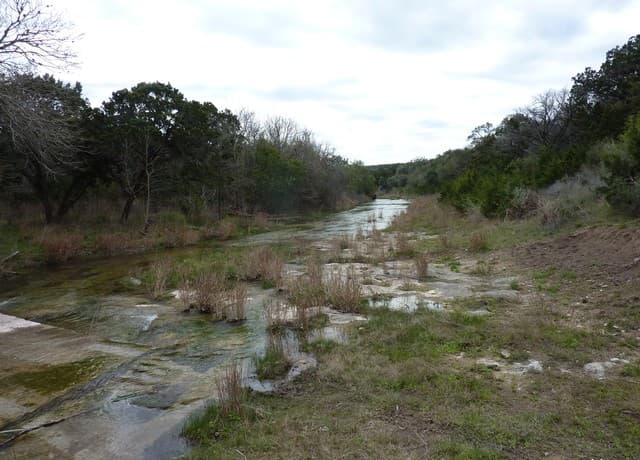 rental at 17032 Scenic Loop Road in Helotes, TX — photo 3