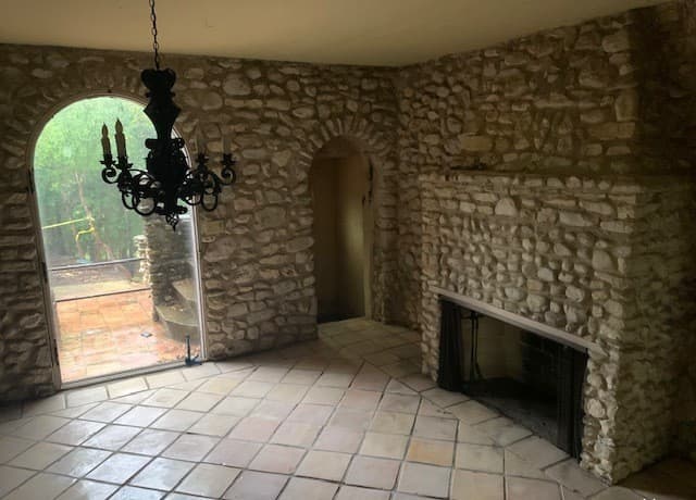 3-bedroom rental at 6617 Countess Adria St in Leon Valley, TX — photo 1