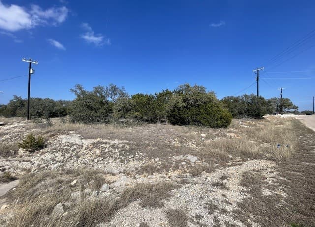 rental at 601 S Calvin Barrett in Blanco, TX — photo 1