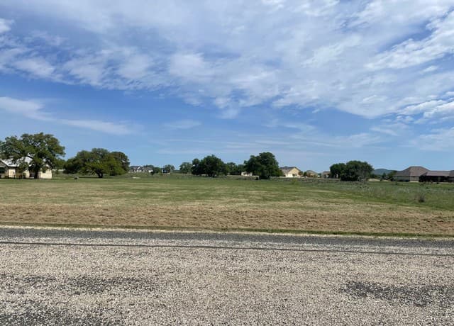 Home for sale at 327 Salt Grass Trail in Bandera, TX — photo 3