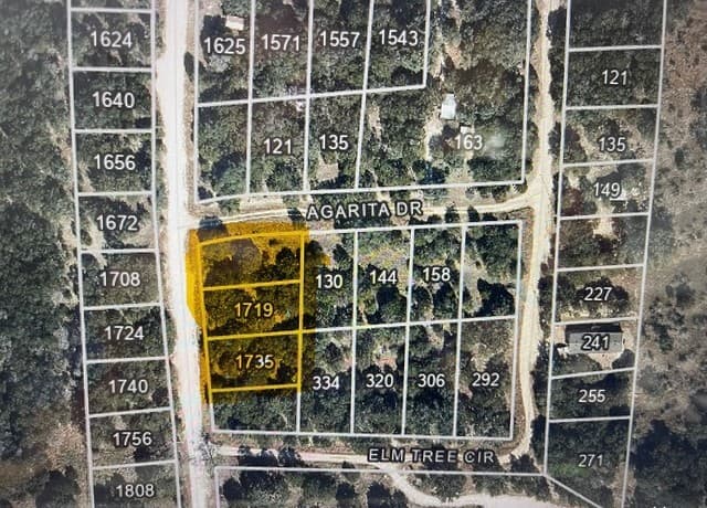 rental at 1719 Campfire in Spring Branch, TX — photo 2