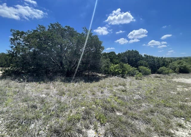rental at 1719 Campfire in Spring Branch, TX — photo 4