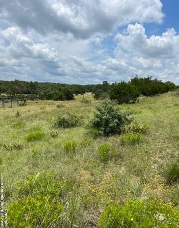 rental at 102 Ephraim McLane in Blanco, TX — photo 2