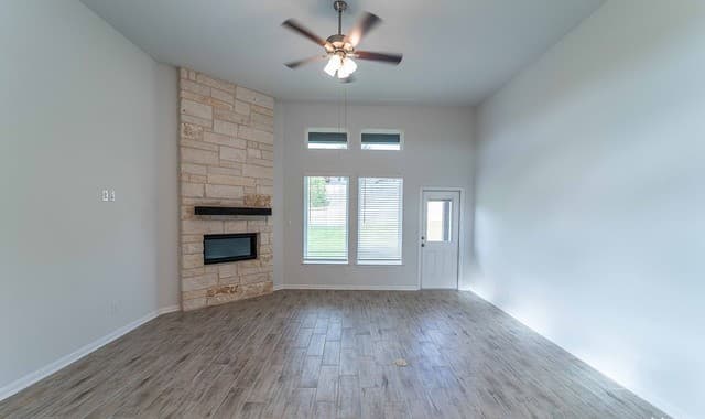3-bedroom rental at 4877 Knox View in Schertz, TX — photo 5