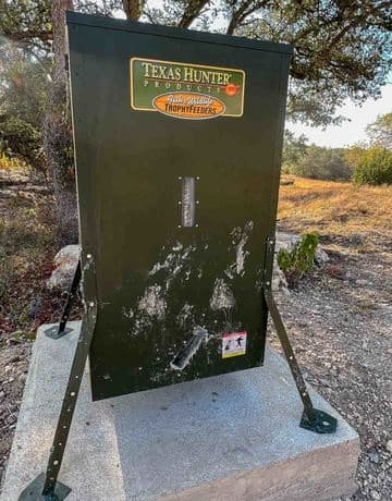 rental at 36 Twisted Oak Trail in Blanco, TX — photo 2