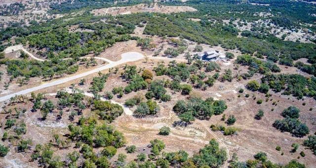 rental at 36 Twisted Oak Trail in Blanco, TX — photo 3