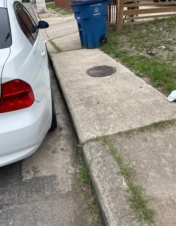 rental at 518 Sterling St in San Antonio, TX — photo 4