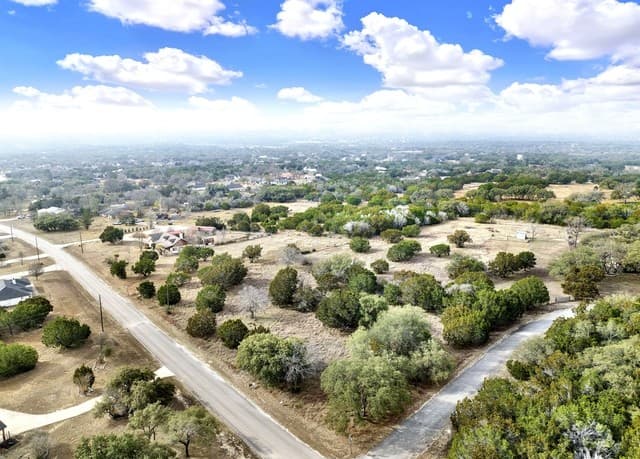 Home for sale at LOT 21 River Ranch Dr in Bandera, TX — photo 3
