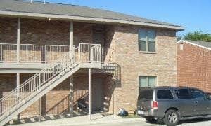 rental at 525 Dukeway in Universal City, TX — photo 1