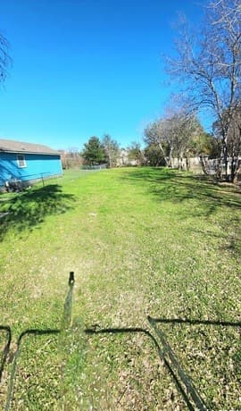 rental at 611 Cantrell Dr in San Antonio, TX — photo 2