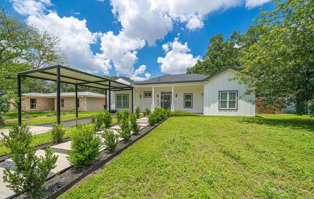 4-bedroom rental at 539 Brightwood Pl in San Antonio, TX — photo 1