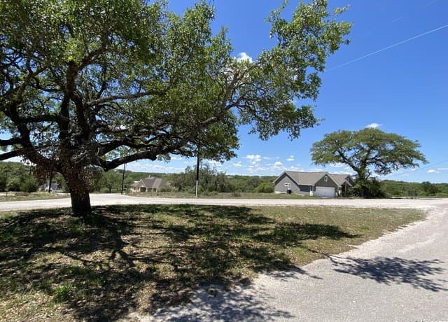 rental at 136 George Dolson in Blanco, TX — photo 5