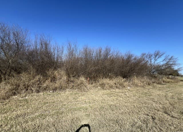 rental at 000 E Fm 791 in Campbellton, TX — photo 4