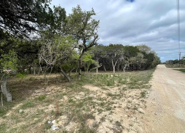 Home for sale at LOTS 28-29 Lakeshore in Bandera, TX — photo 4