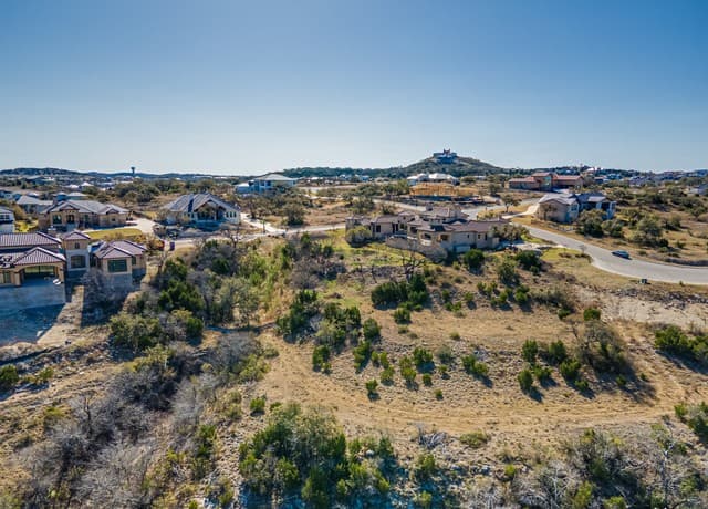 rental at 10307 Carrington Way in San Antonio, TX — photo 1