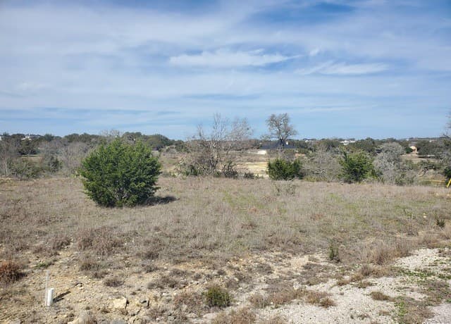 rental at 136 W Eli Chandler in Blanco, TX — photo 2