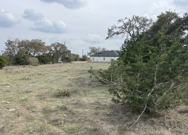rental at 113 William Woods in Blanco, TX — photo 3
