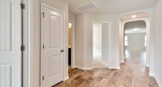 3-bedroom rental at 805 Rippling Lagoon in Cibolo, TX — photo 3