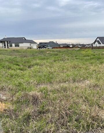 rental at 116 Bayberry Ct in La Vernia, TX — photo 4