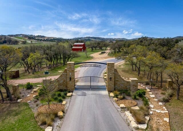 rental at LOT 66 Majestic Hills Drive in Blanco, TX — photo 1