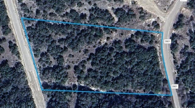 rental at LOT 35 Country Road 2801 W in Mico, TX — photo 3