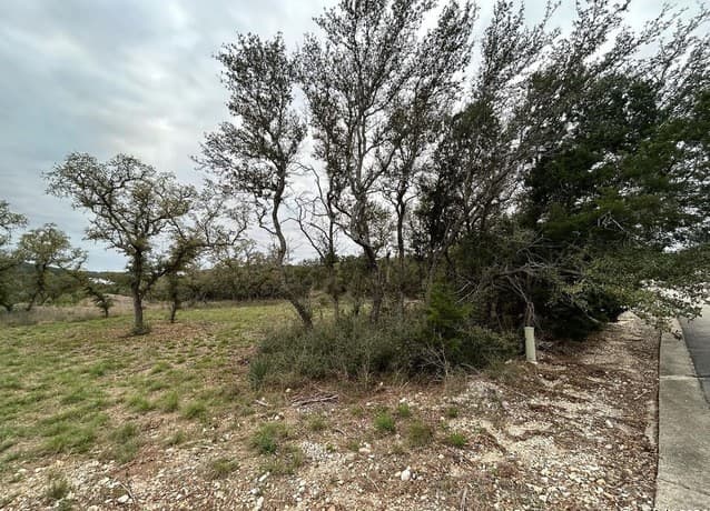 rental at 863 Private Road 1742 in Mico, TX — photo 4