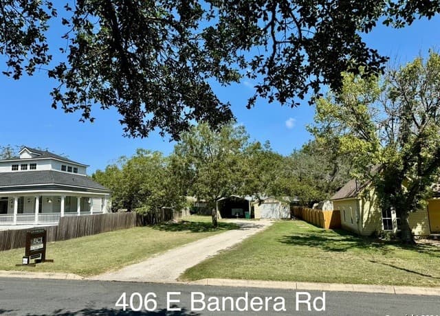 rental at 410 E Bandera in Boerne, TX — photo 2