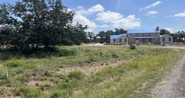 rental at LOT 1064 John Price in Blanco, TX — photo 2