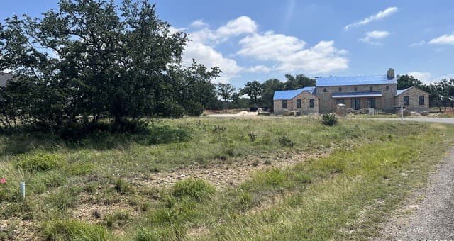 rental at LOT 1064 John Price in Blanco, TX — photo 4