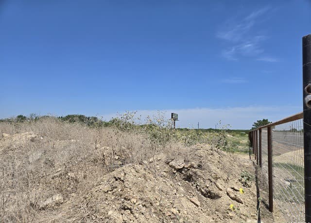 rental at 12734 Us Highway 90 in San Antonio, TX — photo 4