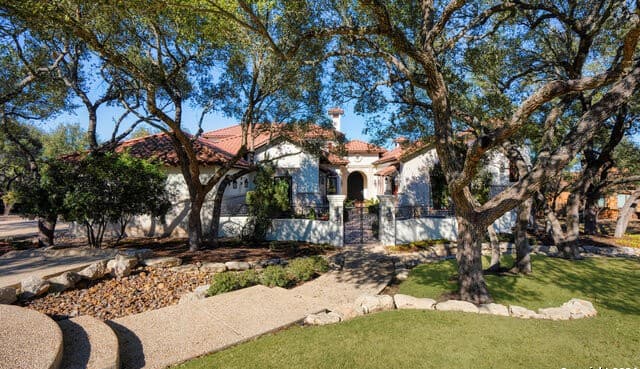4-bedroom rental at 211 Augusta in Boerne, TX — photo 2