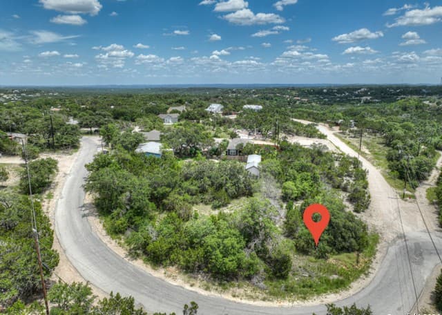 rental at 000 Cliff Dr in Spring Branch, TX — photo 3