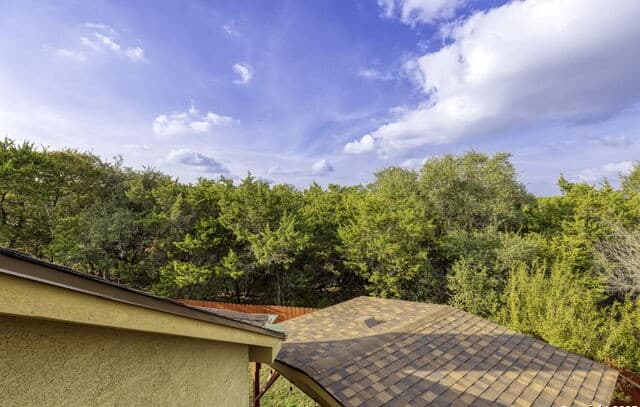 5-bedroom rental at 1007 Boulder Cyn in San Antonio, TX — photo 3