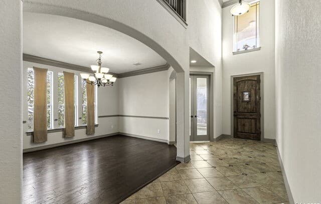 5-bedroom rental at 1007 Boulder Cyn in San Antonio, TX — photo 4