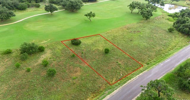 rental at 109 Frank Jones in Blanco, TX — photo 2