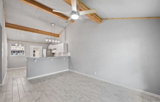 2-bedroom rental at 5943 Fairbrook in San Antonio, TX — photo 3