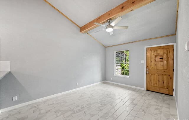 2-bedroom rental at 5943 Fairbrook in San Antonio, TX — photo 4