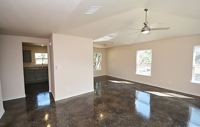 3-bedroom rental at 3159 Western Skies Dr in Spring Branch, TX — photo 2