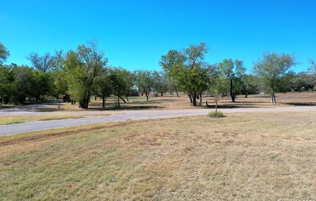 rental at 0 Fm 2676 in Hondo, TX — photo 5