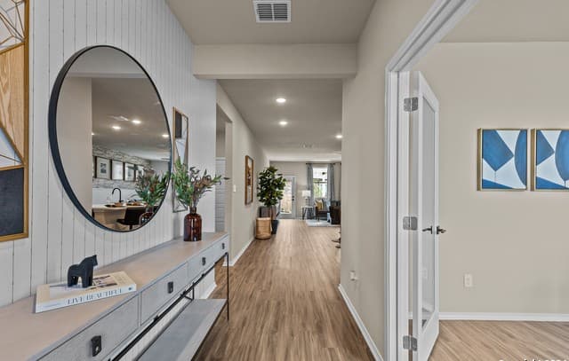 3-bedroom rental at 10514 Briceway Club in San Antonio, TX — photo 4