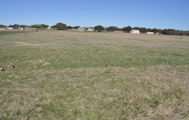 Home for sale at 307 Hackamore Trl in Bandera, TX — photo 3