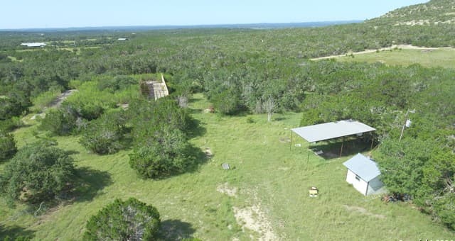 rental at 932 High Country Rd in Blanco, TX — photo 1