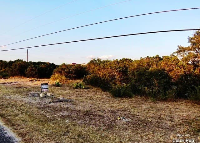 rental at 314 County Road 2744 in Mico, TX — photo 3