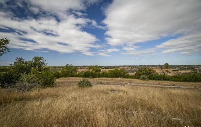 rental at 30 Buckskin Path in Fredericksburg, TX — photo 3