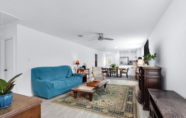 3-bedroom rental at 13831 Goat Cv in San Antonio, TX — photo 4