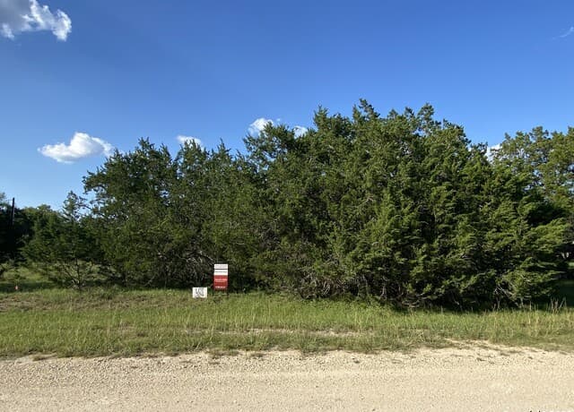rental at LOT 324 River Bend Rd in Bandera, TX — photo 1
