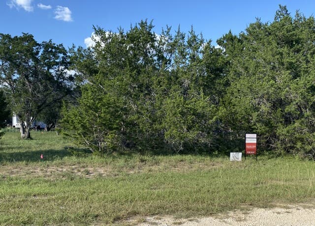 rental at LOT 324 River Bend Rd in Bandera, TX — photo 2