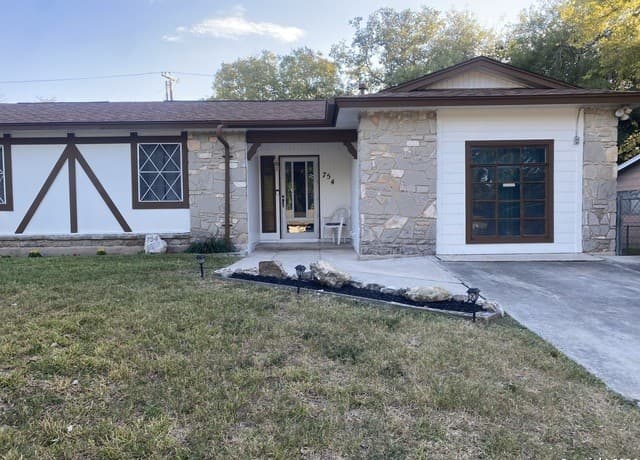 4-bedroom rental at 754 Clearview Dr in San Antonio, TX — photo 4