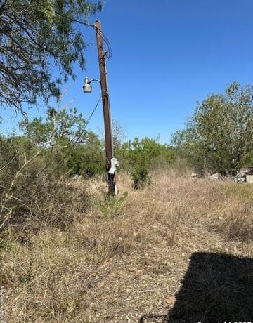 rental at 4435 stapper Lot 7 in St Hedwig, TX — photo 4