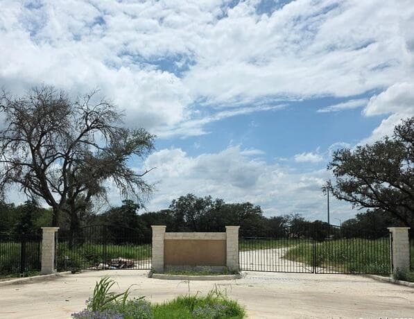 rental at LOT 19 Swans Landing in San Antonio, TX — photo 1